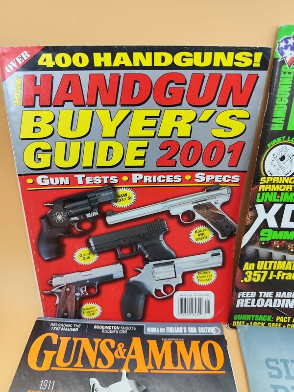 Revistas de Armas y Accesorios para Vehículos - imagen 5