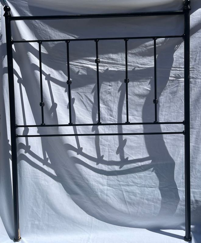 Framedura de cama en metal - imagen 2