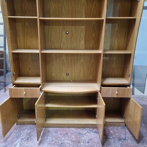 Mueble Modular Living MDP con Vitrinas Cristal Ahumado y Estantería Duratex Brasil - imagen 2