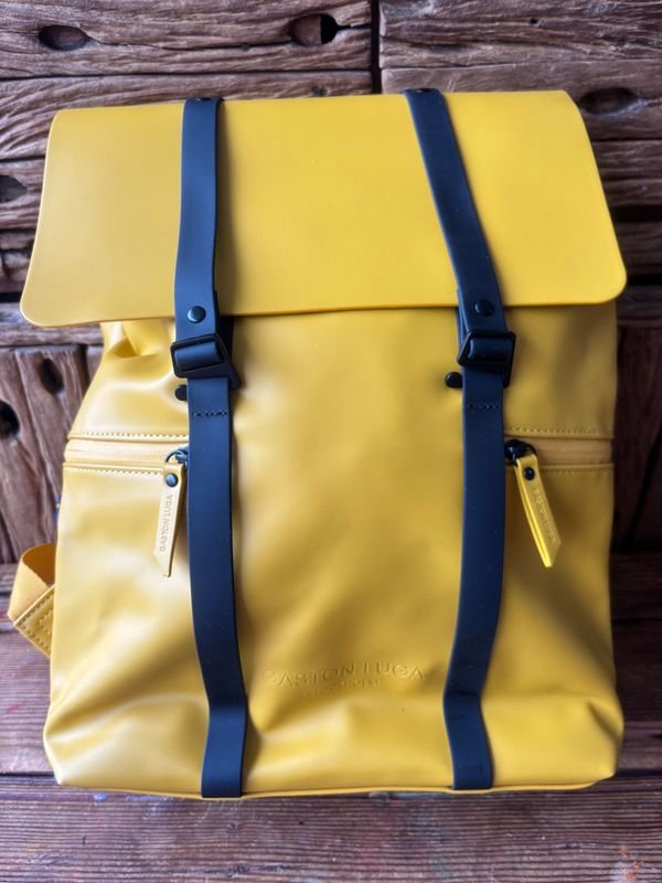 Mochila Amarilla Gastón Luga Splash 13" Impermeable