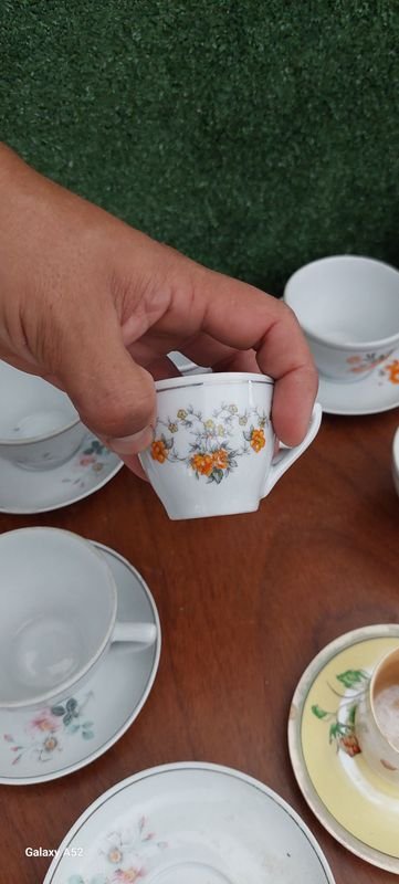 Colección de Tazas y Copas en Venta - imagen 13