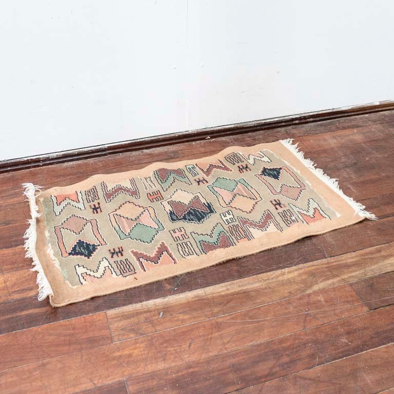 Item 2106626 - Image 0