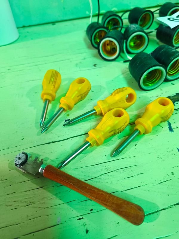 Portalamparas forrados en goma para iluminación - imagen 3