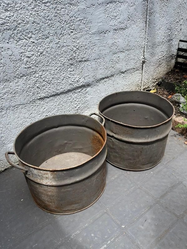 Dos Tanques de Chapa Metalica en Buen Estado - imagen 2