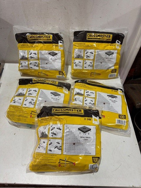 Clips Espaciadores Crossmaster para Porcelanato y Cerámica