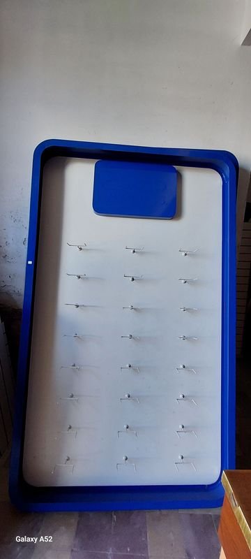 Excibidor perimetro azul y fondo blanco - imagen 3