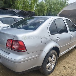 Lote anterior: Volkswagen Bora 2.0 Gris Plata