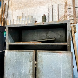 Mueble Metálico de Chapa con Cuatro Puertas - imagen 3