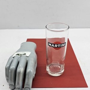 Lote siguiente: Vaso de Vidrio con Publicidad Martini