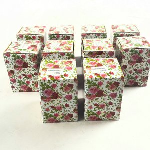 Diez Portacepillos de Cerámica con Diseño Floral - imagen 2