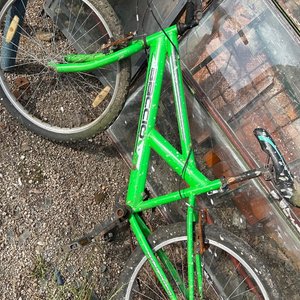 Lote siguiente: Bicicleta Infantil Verde Rodado 24