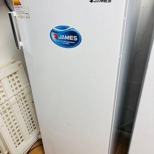 Freezer Vertical James 150 Lts Blanco - imagen 2