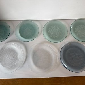 Juego de 7 Platos de Vidrio Transparente y Verde - imagen 1
