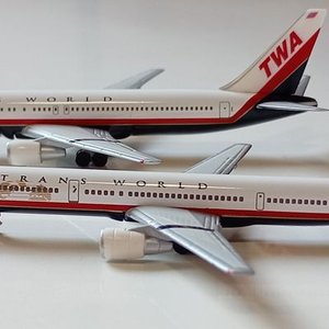 Lote anterior: Lote de 2 Aviones a Escala Herpa TWA B757 y B767-300