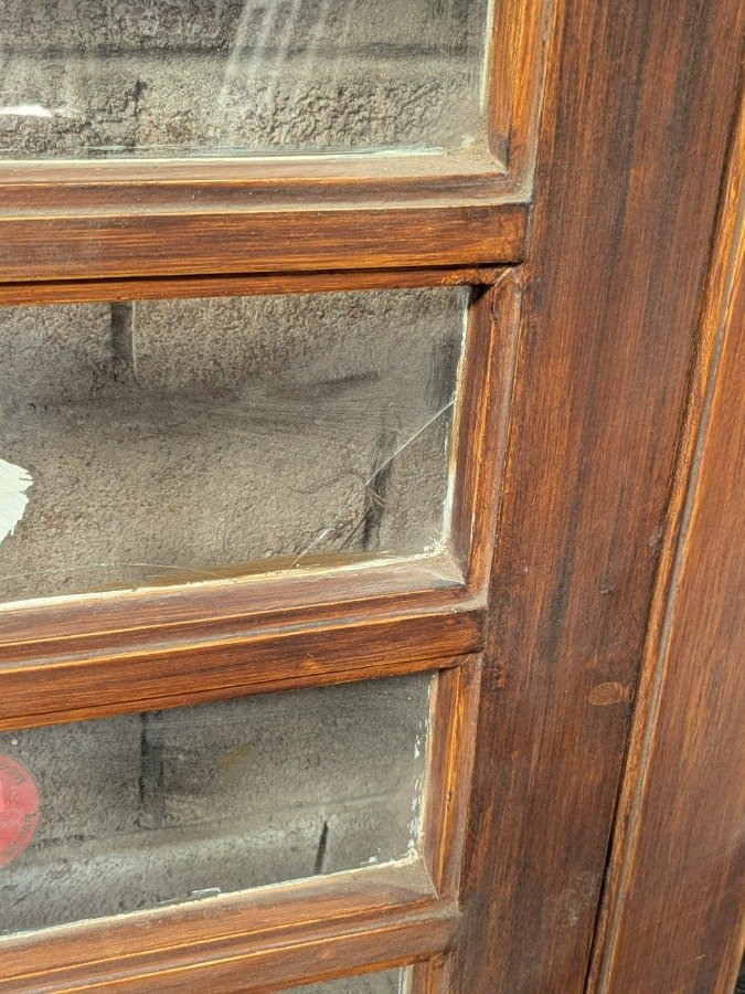 Ventana antigua con dos hojas batientes en cedro - imagen 5