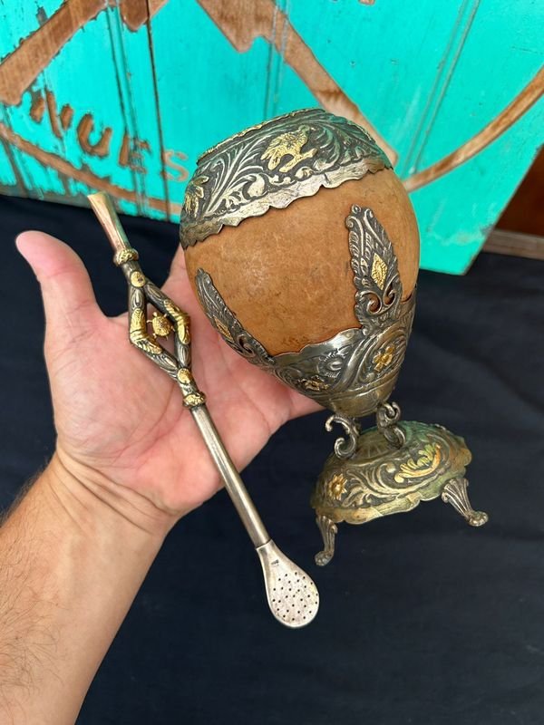 Mate y bombilla de la primera época de Martínez Hnos. - imagen 17