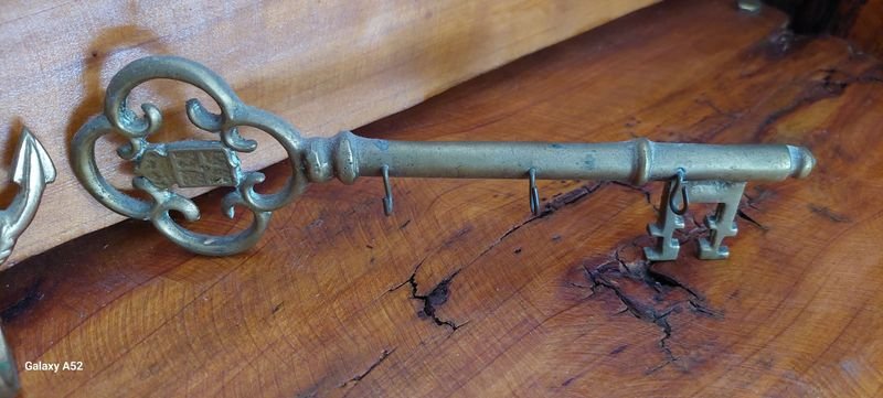 Item 847110 - Image 2