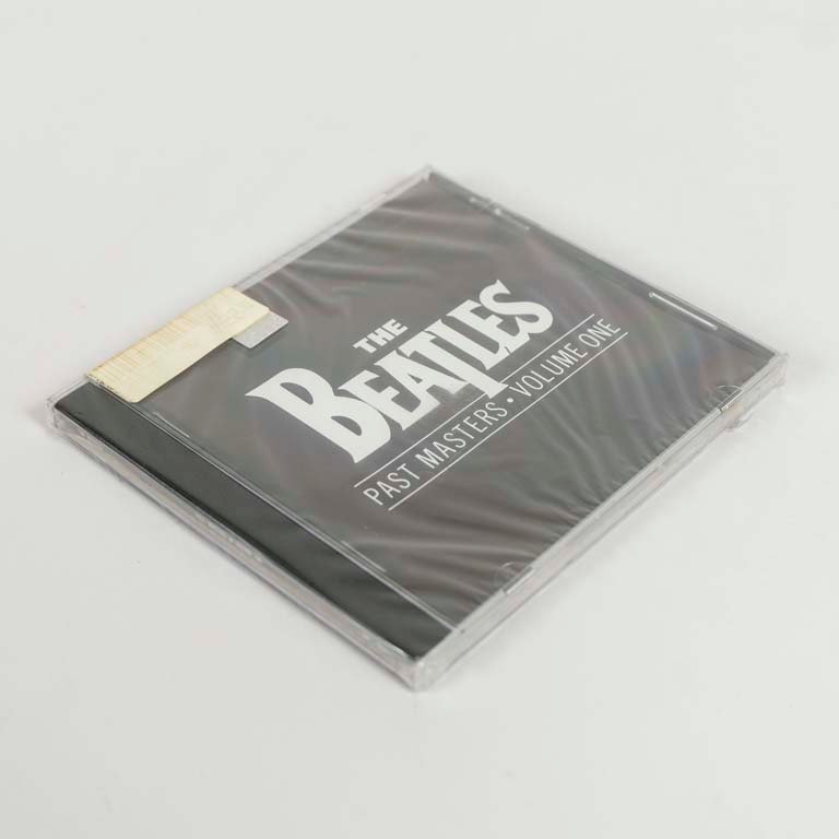 CD The Beatles Past Masters Volume One - Edición USA