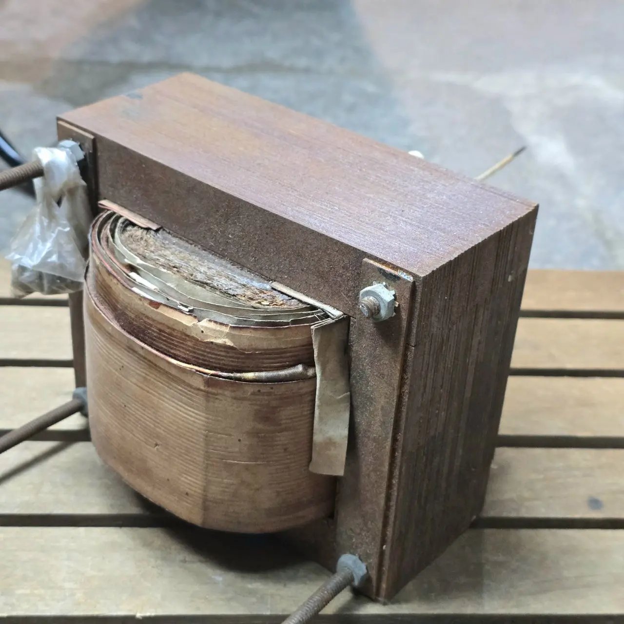 Item lote-51-trnasformador - Image 1