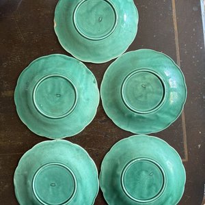 Conjunto de 5 Platos Verdes Esmeralda con Diseño de Hoja en Relieve - Gien France - imagen 5
