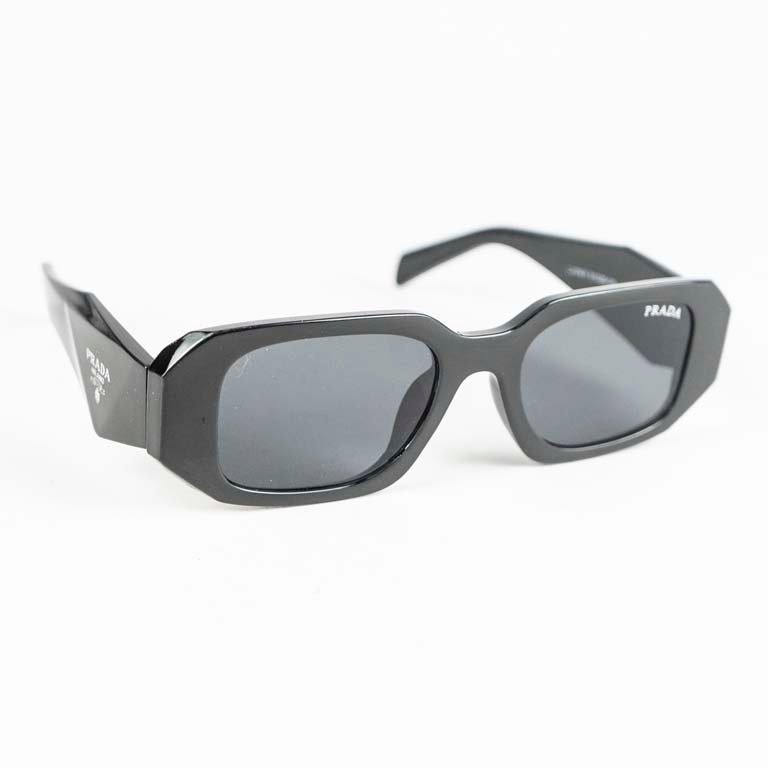 Lote siguiente: Lentes de sol Prada con diseño sin marco y protección anti-glare