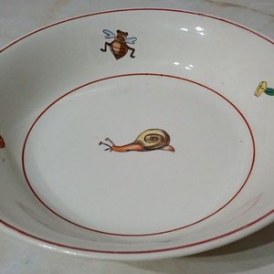 Plato Hondo Infantil de Porcelana Vintage con Dibujos de Animales y Flores - imagen 2