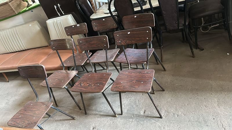 Lote siguiente: Sillas de oficina en buen estado