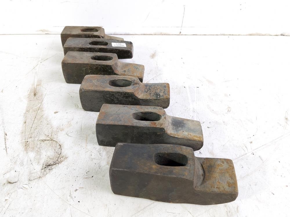 Lote de 6 Cabezas de Martillo de Herrero
