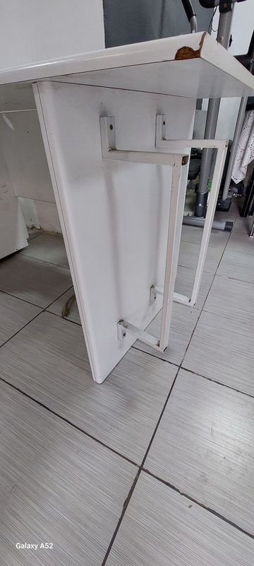 Escritorio blanco en MDF de excelente calidad - imagen 5