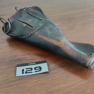 Lote anterior: Antigua Funda o Canana de Cuero Militar para Revólver