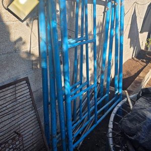 Lote anterior: Andamio Metálico Azul Completo con Crucetos