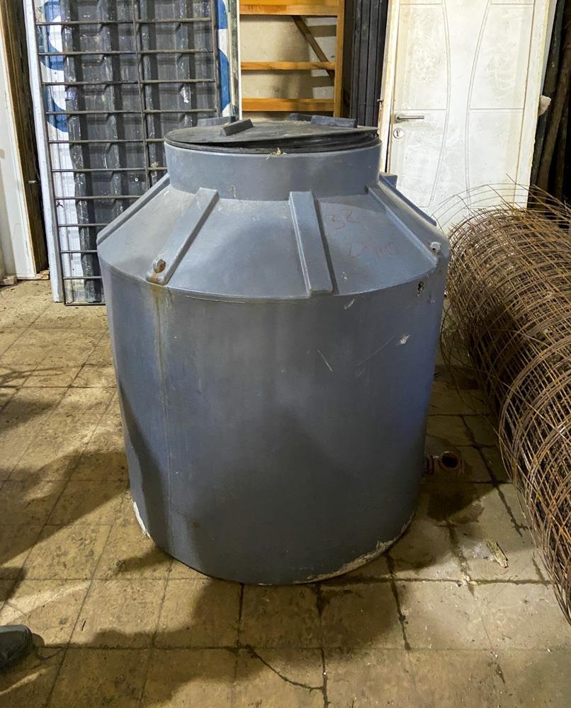 Tanque de Agua PVC Gris Eternit 600 Litros