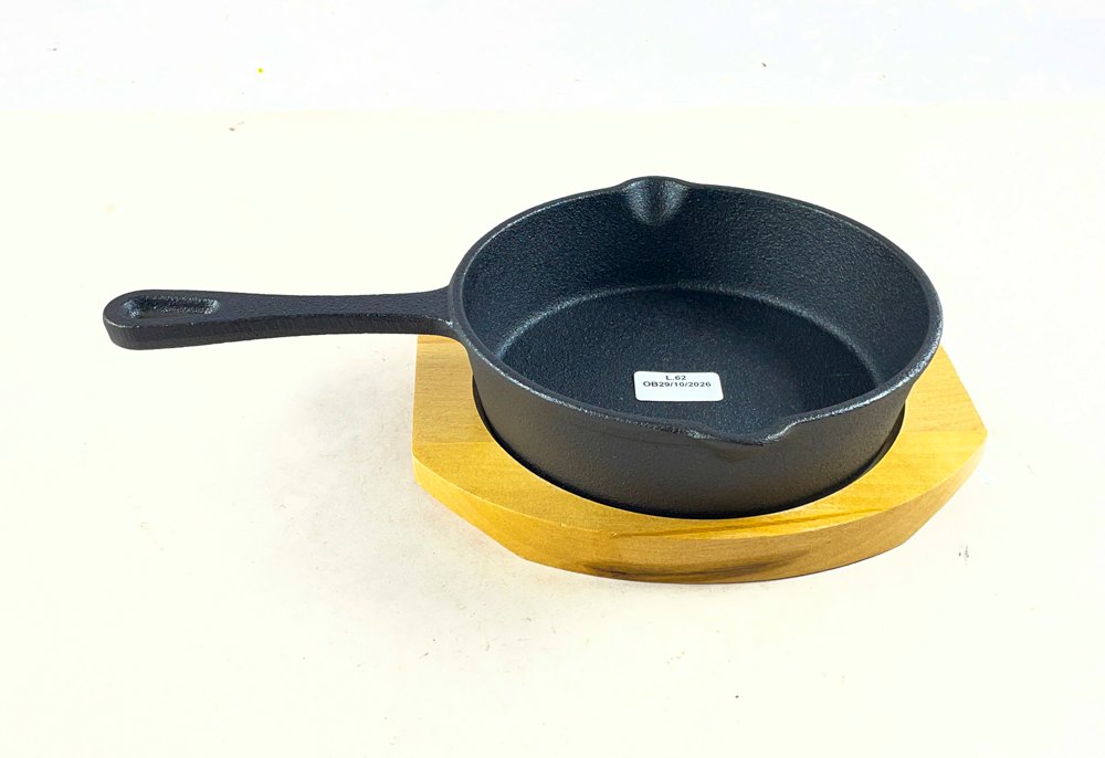 Sartén de Hierro Fundido con Base de Madera - 14 cm
