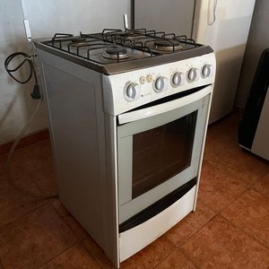 Cocina a Gas Blanca con Válvula, 4 Hornallas - imagen 5