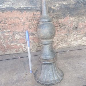 Pináculo de Hierro Fundido para Decoración o Construcción - imagen 3