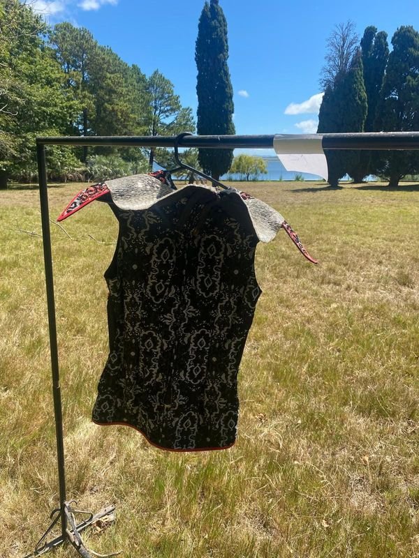 Item 892687 - Image 1