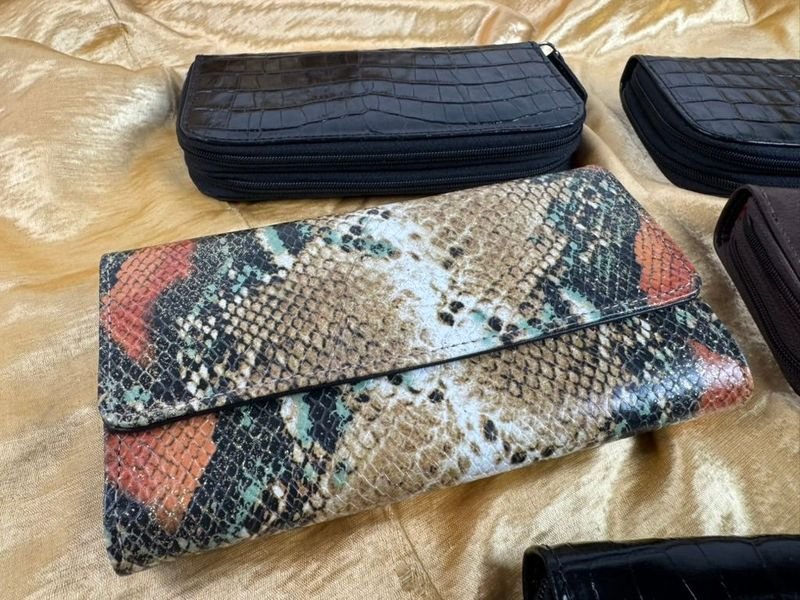 Item 829259 - Image 1