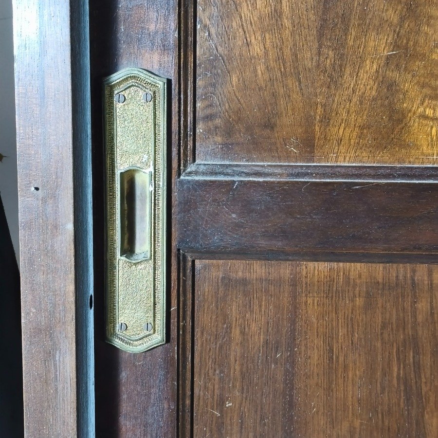 Item 16690 - Image 2