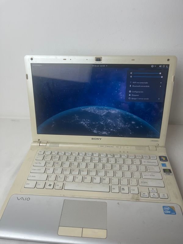 Laptop Sony Vaio con buena condición - imagen 3
