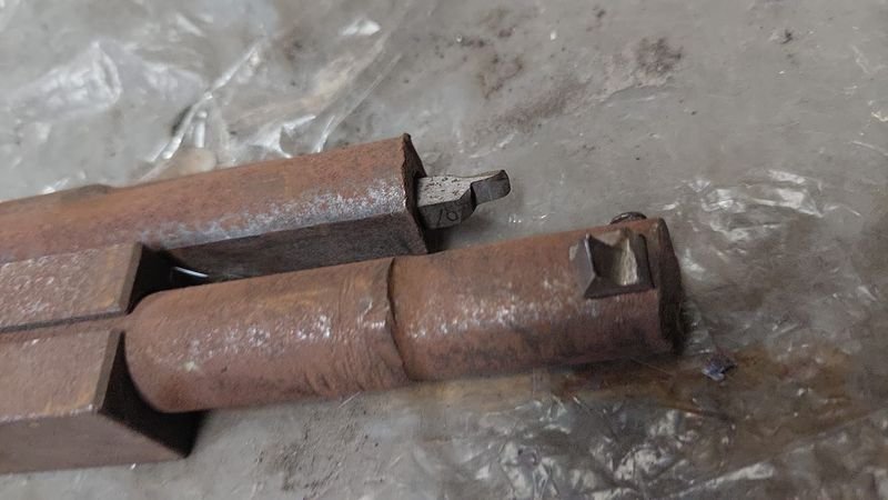 Cuchillas para torno en buen estado - imagen 2