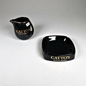 Jarra y Cenicero de Loza Inglesa "Catto's Scotch Whisky" - imagen 1