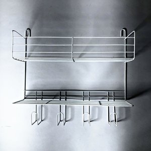 Juego de 4 Canastos Gancheros Metálicos Blancos para Baño o Cocina - imagen 3