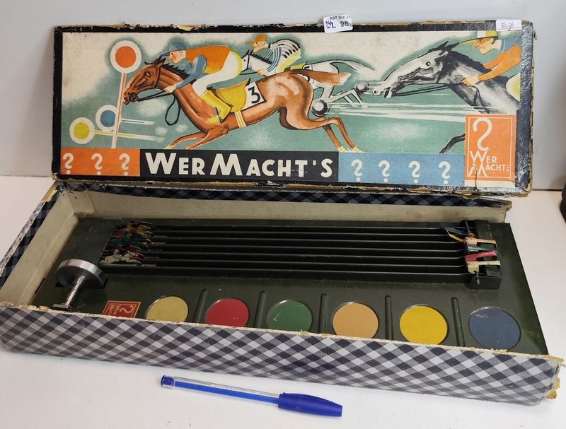 Lote anterior: Juego de carreras de caballos vintage alemán