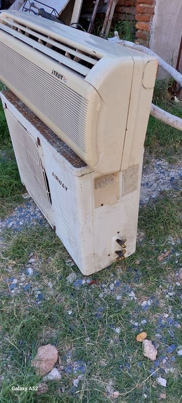 Item 900828 - Image 2