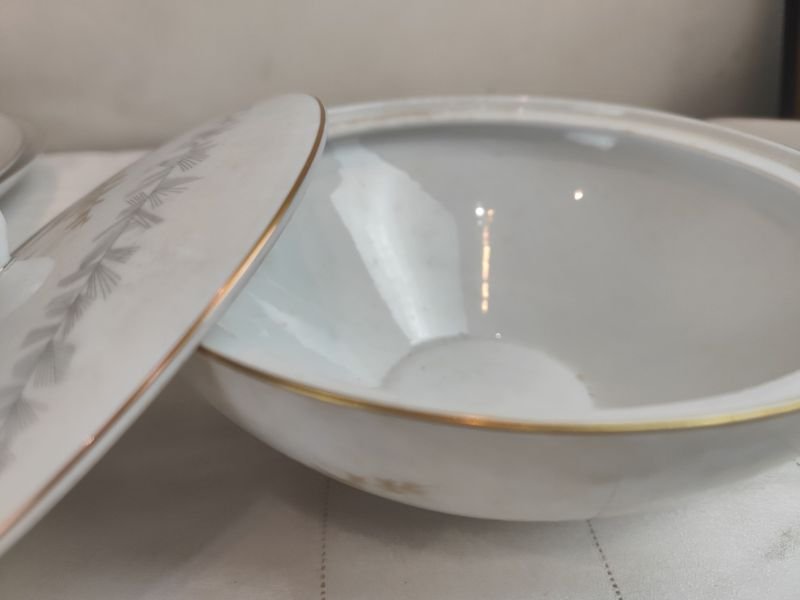 Porcelana HUTSCHENREUTHER de 20cm - Accesorios para el hogar - imagen 5
