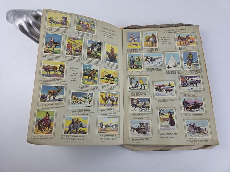 Colección de Álbumes Antiguos con Ilustraciones Coloridas - imagen 18
