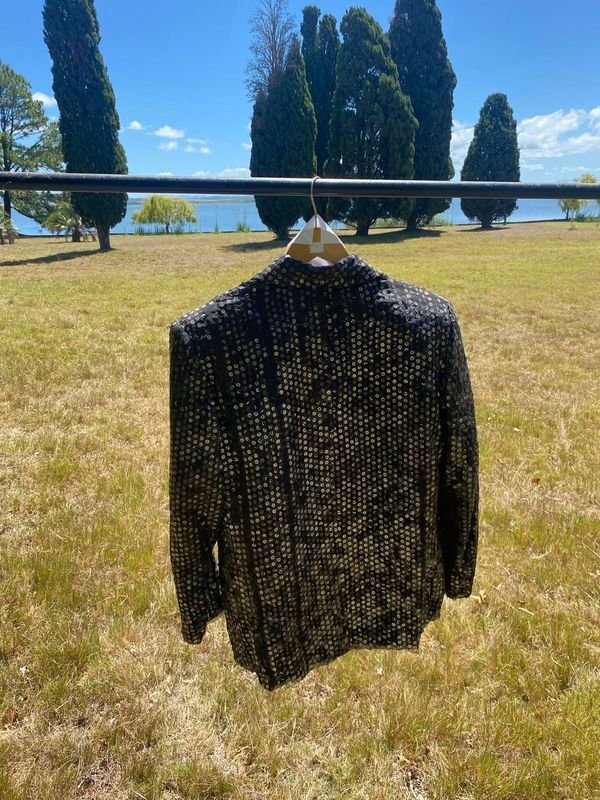 Item 892696 - Image 0