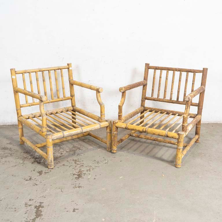 Par de Sillones de Caña Estilo Bambú con Detalles
