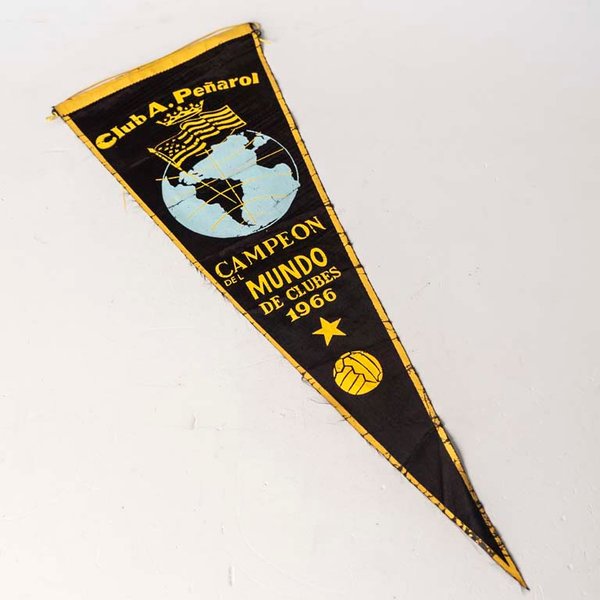 Banderín de Peñarol Campeón del Mundo de clubes de 1966
