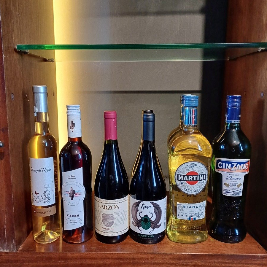 Item 18598 - Image 1